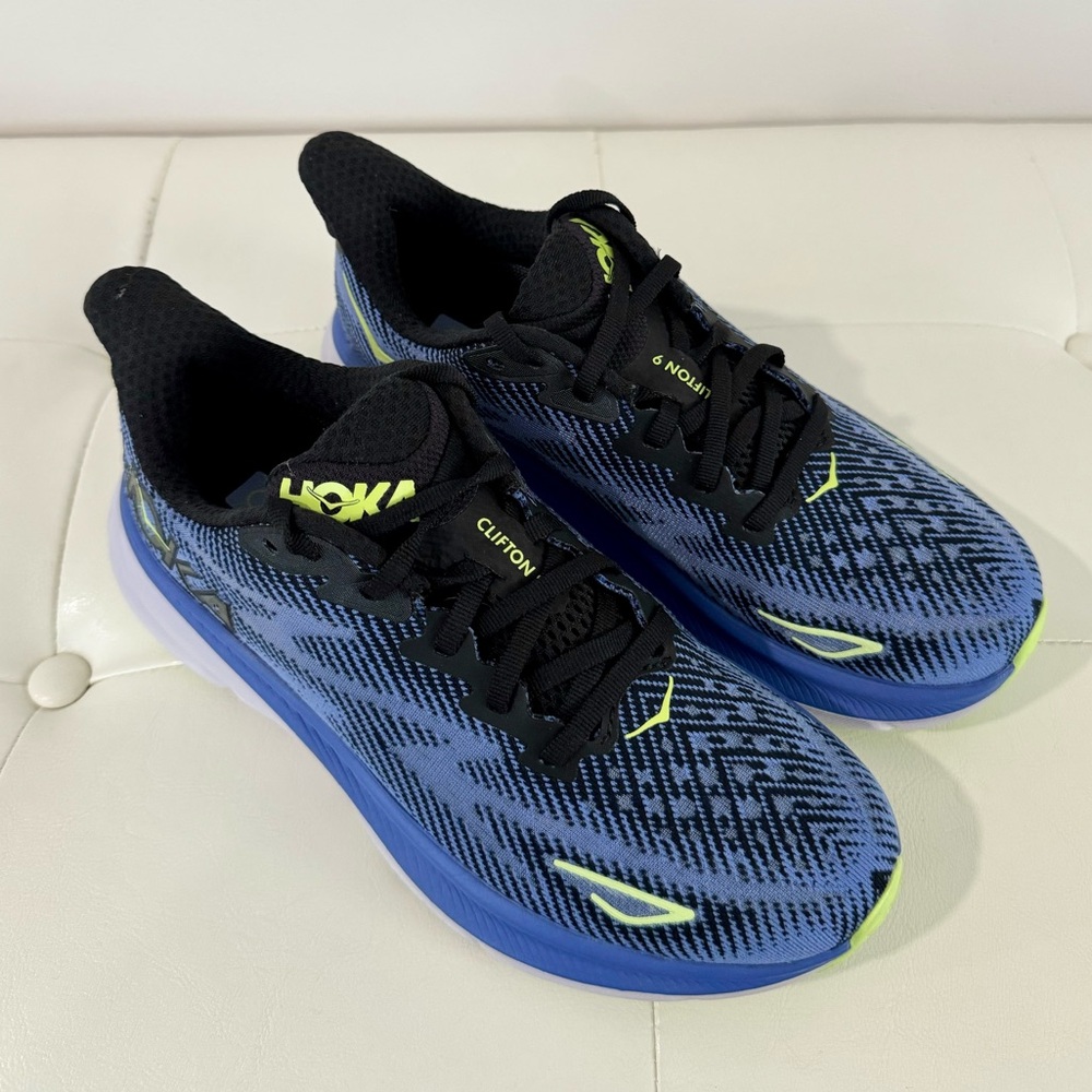 HOKA Clifton 9 Women's running shoes